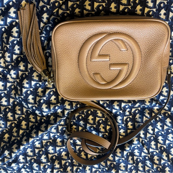 Authentic Gucci Tan Soho Disco Leather Crossbody Bag - Picture 13 of 13